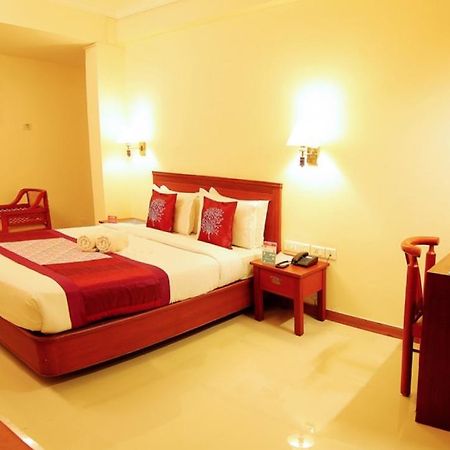 Hotel Archana Inn Kochi Zewnętrze zdjęcie