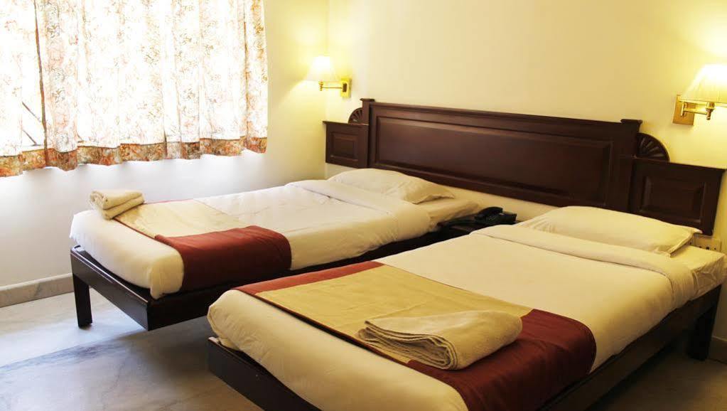 Hotel Archana Inn Kochi Zewnętrze zdjęcie