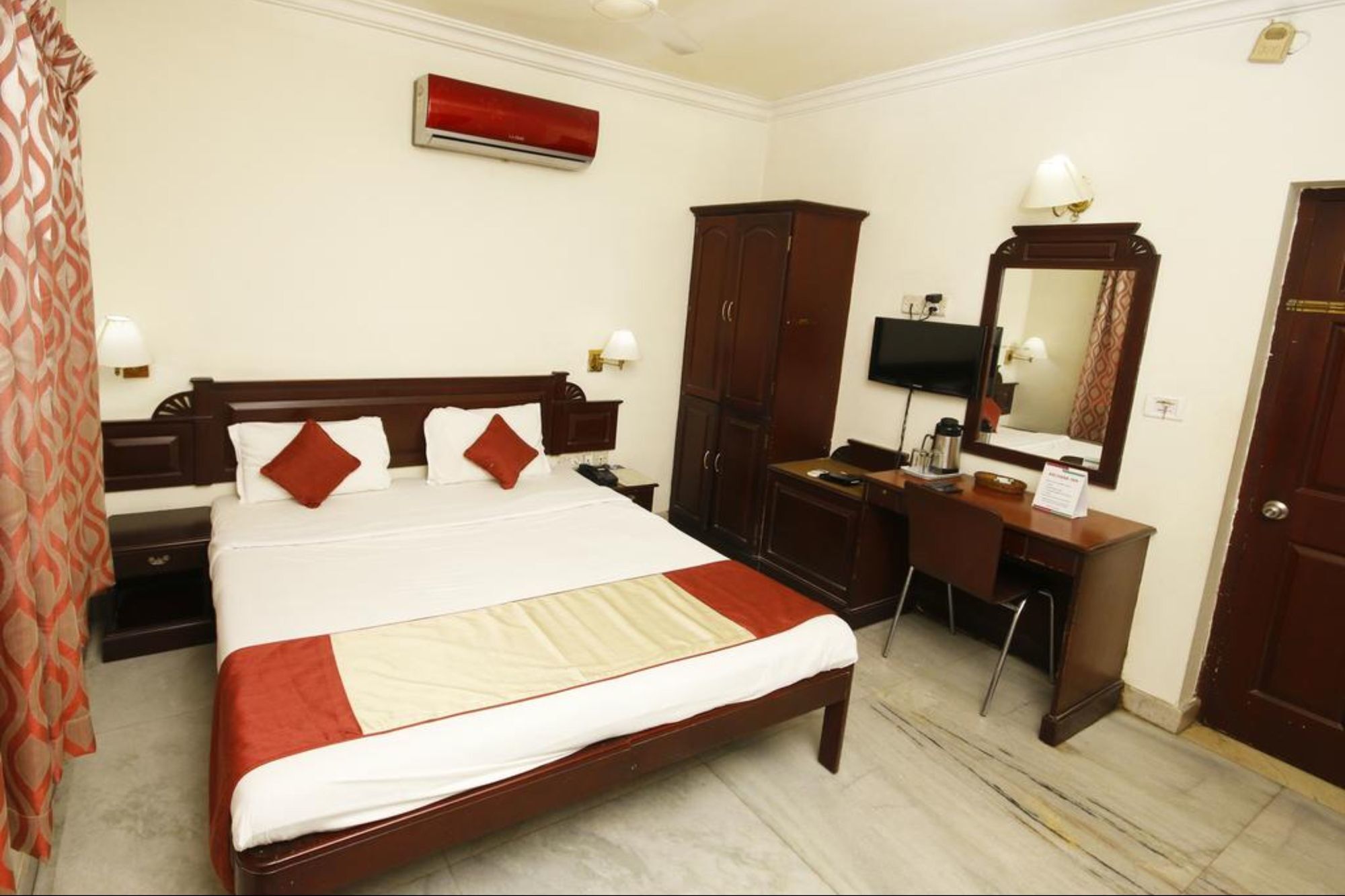 Hotel Archana Inn Kochi Zewnętrze zdjęcie